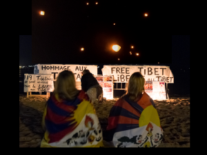 .....KHABUM GYAL, SANGDHAK TSERING, WANGCHEN NORBU, TSERING DHONDUP, LUBUM TSERING, TADIN KYAB, TADIN DORJEE, WANGYAL, KUNCHOK TSERING, KALSANG KYAB, SANGAY TASHI, BENDEY KHAR, TSERING NAMGYAL, KUNCHOK KYAB, SUNGDUE KYAB, KUNCHOK PHELGYE, PEMA DORJEE, TSERING TASHI aka TSEBEY, DUPCHOK, NAMHLA TSERING, RINCHEN, .... TENZIN SHERAB, immolé le 27.05.2013, décédé le même jour..... et ...